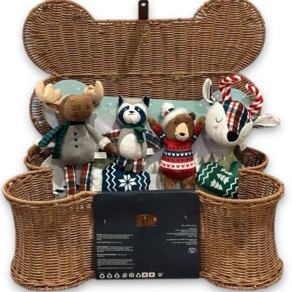 Buddy Buddy Christmas Dog Bone Basket Toy Set W/ 6 Plush Toys Holiday Gift NWT - Picture 6 of 6
